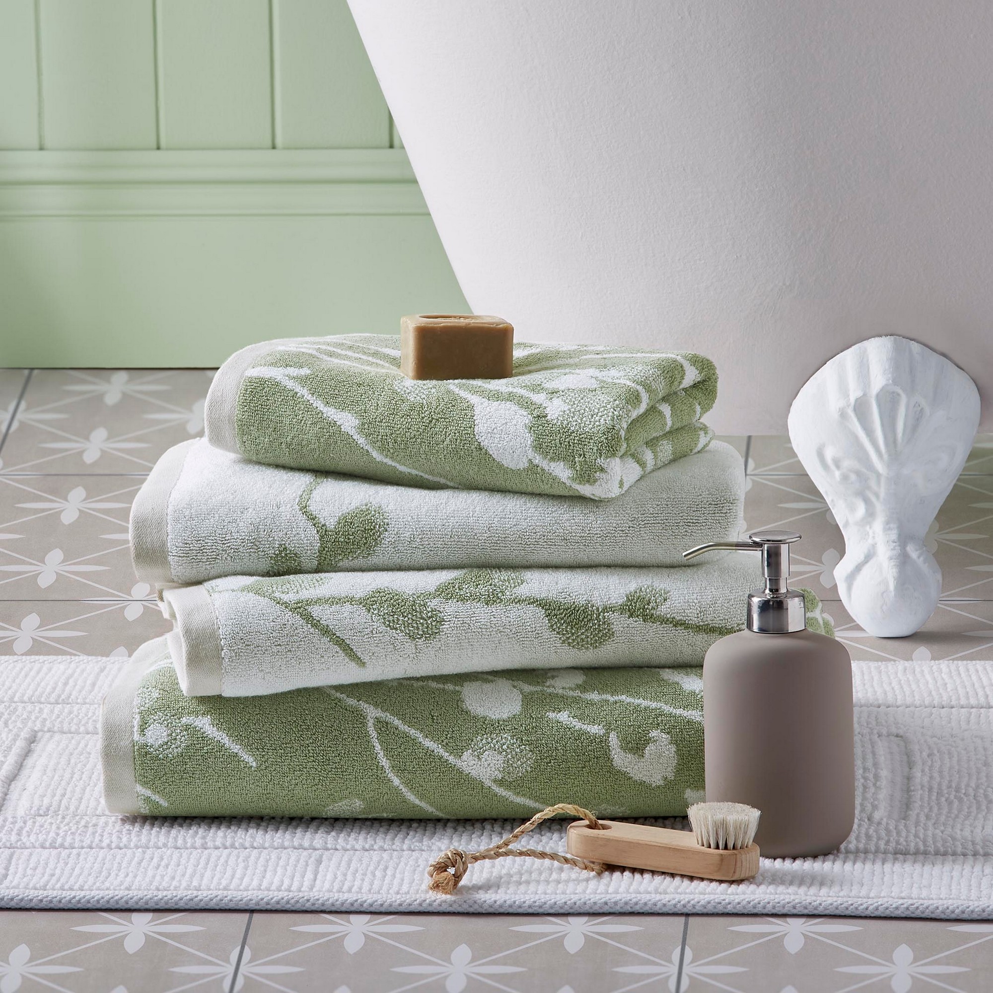 Sage green bath towels and rugs hot sale